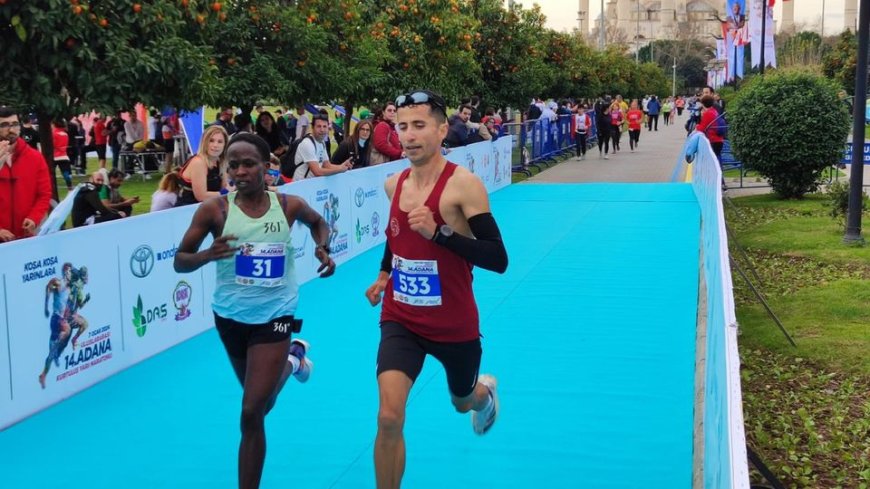 Hakan Tazegül Adana Kurtuluş Yarı Maratonu’nda ikinci oldu