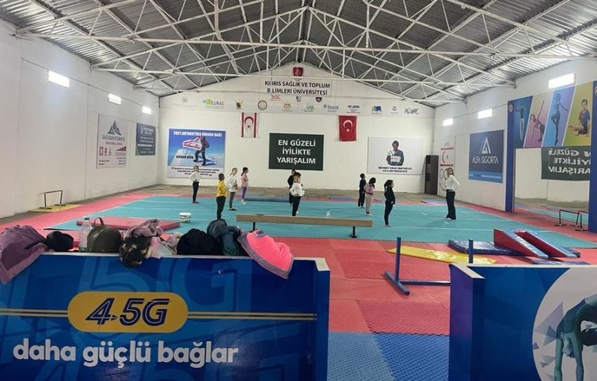 Akçay’da Cimnastik salonu açıldı