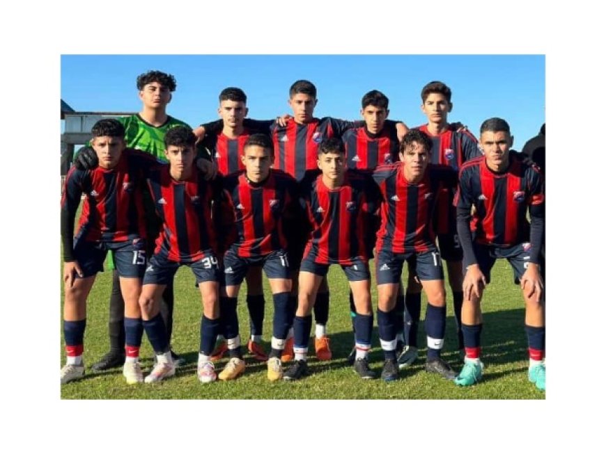 Yeniboğaziçi U16 takımı çeyrek finalde