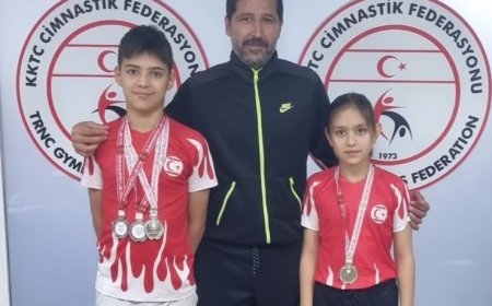 Cimnastikçiler, yüzmede de başarılı