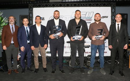 Driftin şampiyonları kupalarını aldı