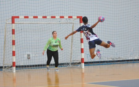 Federasyon kupası finalinde sahne UKÜ ve Esentepe’nin