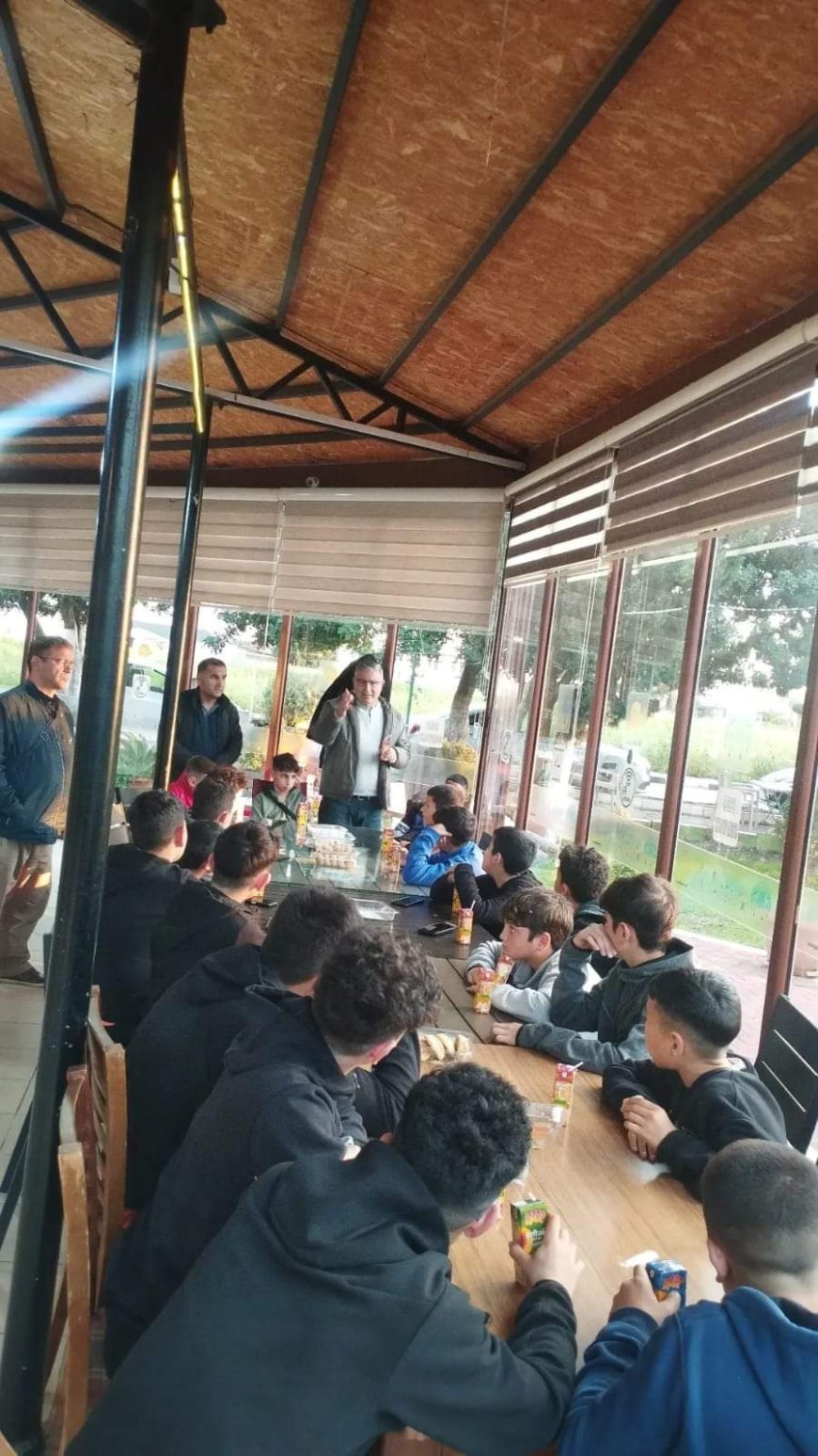 Yeniboğaziçi Altyapı Komitesi U14 takımı ile bir araya geldi