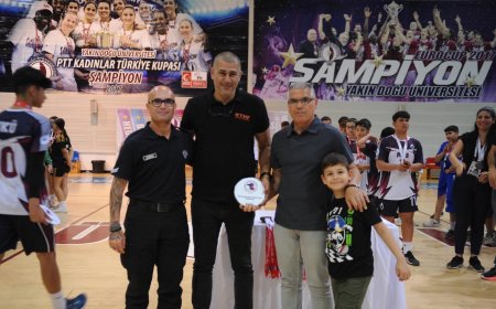 ﻿Özgün Atakan U14 Ligi tamamlandı