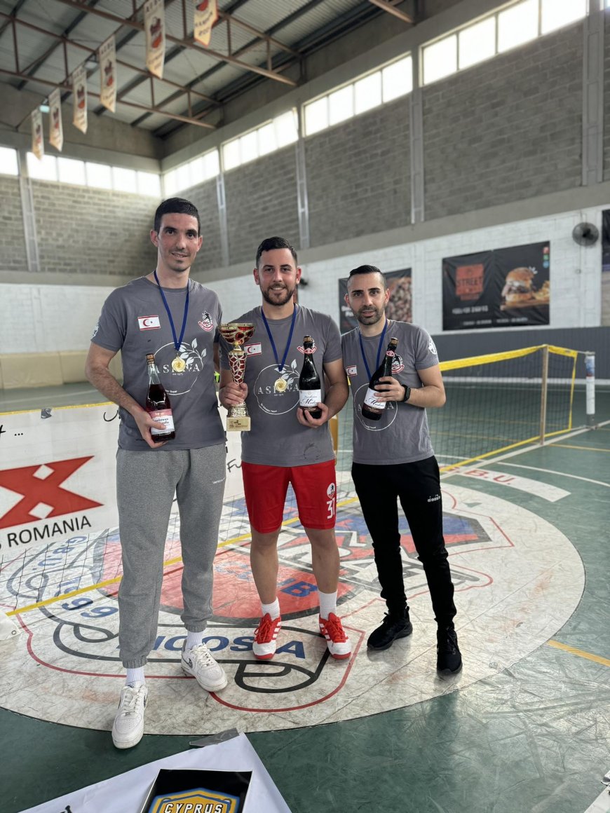 Gençlerimiz Easter Cup’ta şampiyon