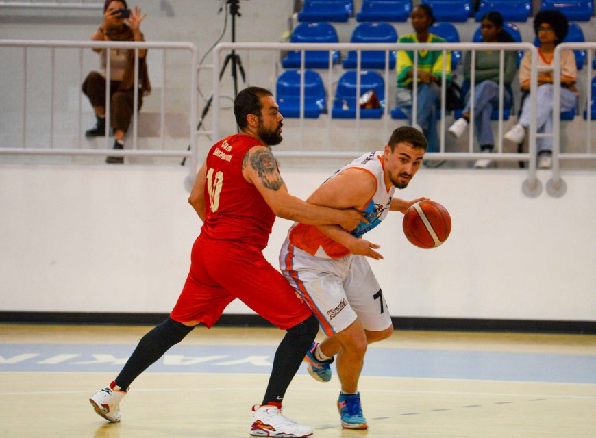 ﻿Soyer son saniyede:71-68