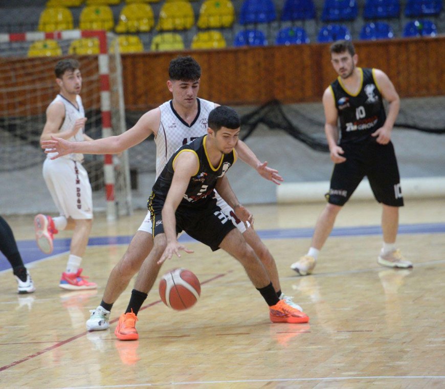 U20’de YDÜ farklı galip: 91-61