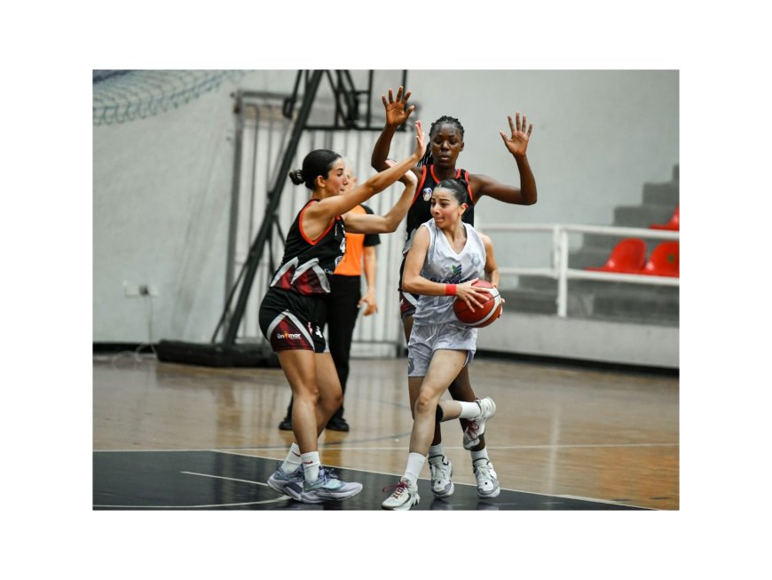 Girne'de İskele havası: 48-65