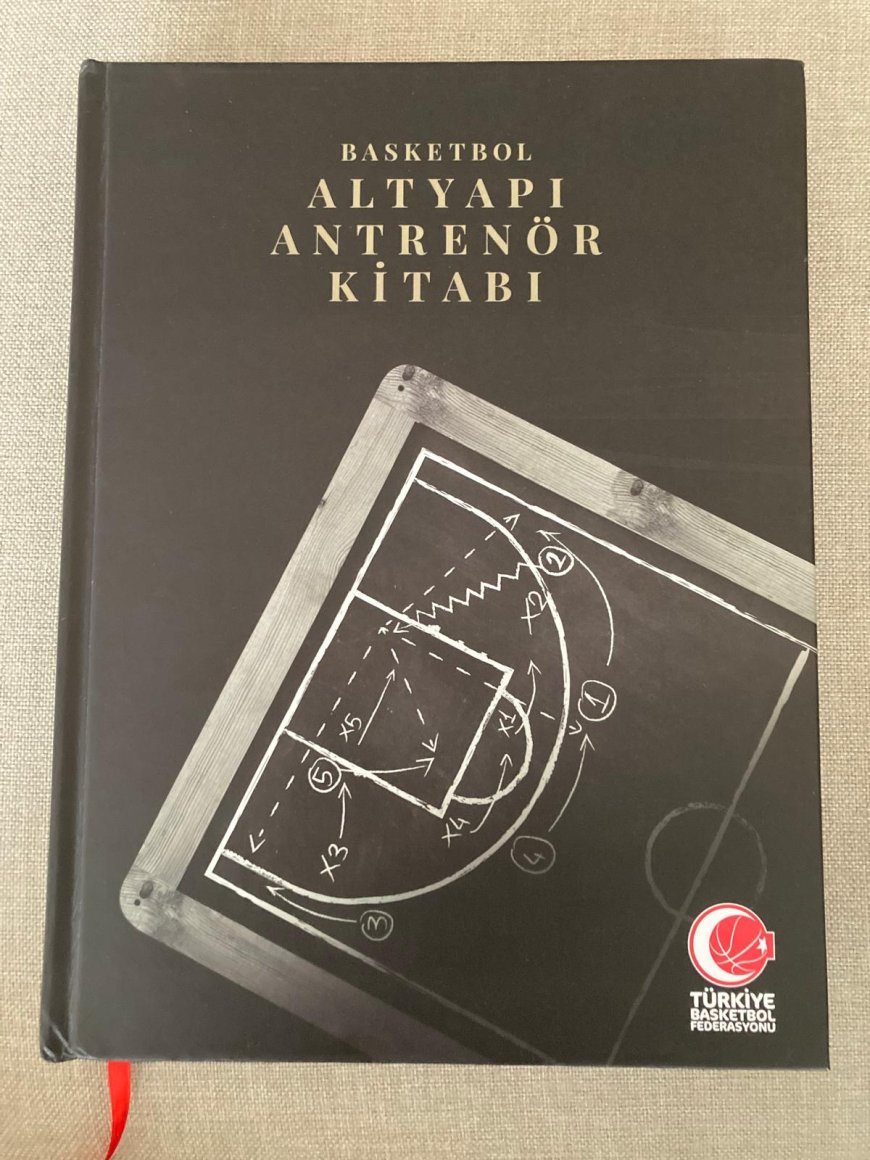 Savaş, Yakan ve Gümüşdal'dan Basketbol Alt Yapı kitabı