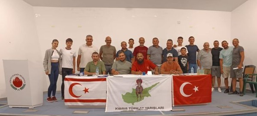 Kıbrıs Türk At Yarışları Derneği yeni yönetimini seçti.