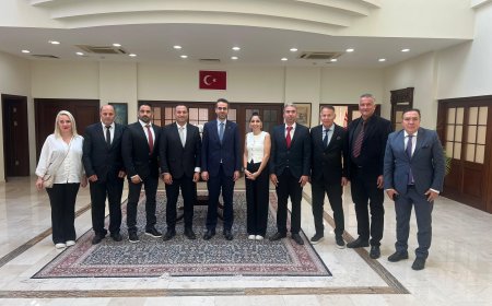 KTSYD Başkanı Özsoy ve yönetimi  TC Büyükelçisi Serim’i ziyaret etti