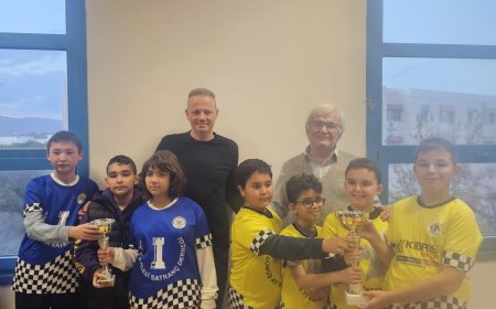 Satrançta Gümüş At U10 Takımı şampiyon