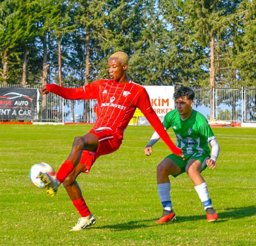 Esentepe, Karşıyaka'ya gol oldu yağdı: 5-0