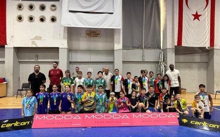 Badmintonda U13 Turnuvası yapıldı.