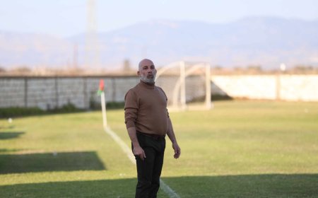 Binatlı yola hocası ile devam edecek