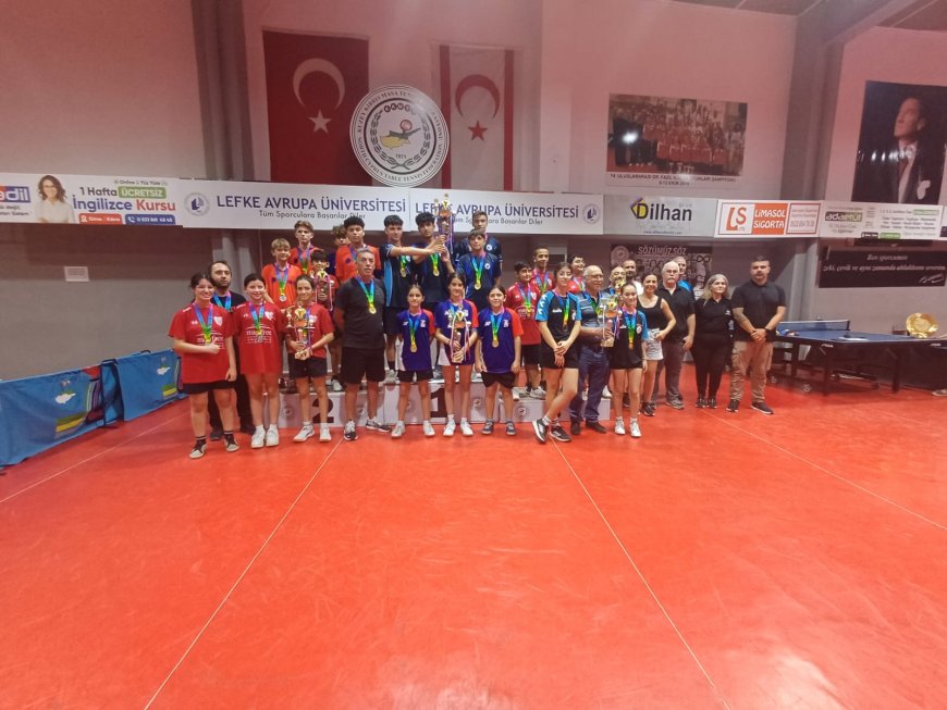 Kadınlarda GAÜ, Erkeklerde LAÜ Şampiyon