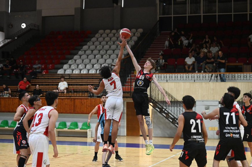 Çekişmeli maç Koop’un: 77-79