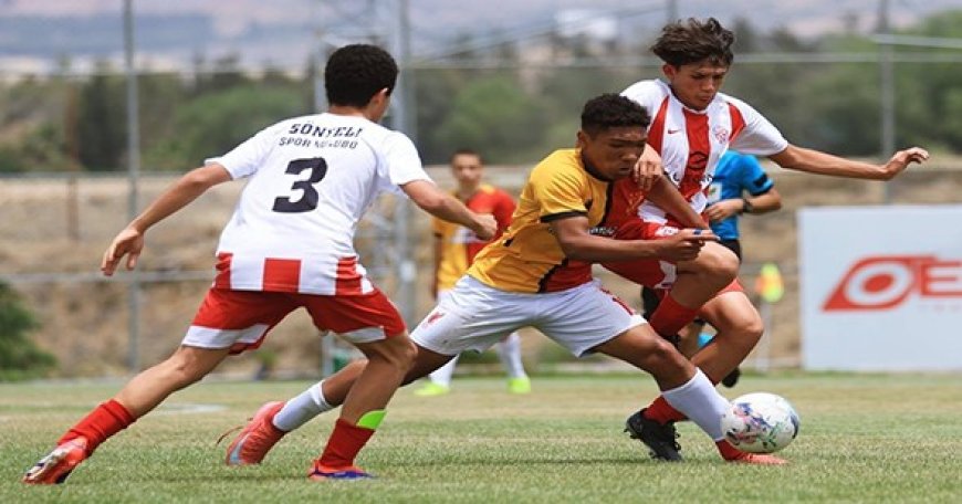 U14’lerde final heyecanı