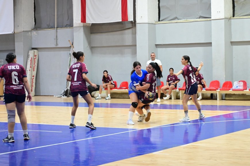 Hentbolda U16 start aldı