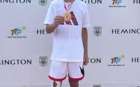 Gönyeli Tenis Kulübü Efe Abdu ile gururlandı