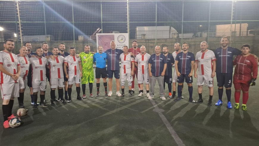 Spor yazarları final için sahaya çıkacak